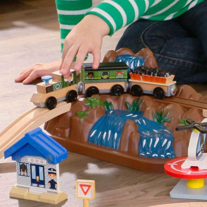 SwingsetPlus Bucket Top Mountain Train Set