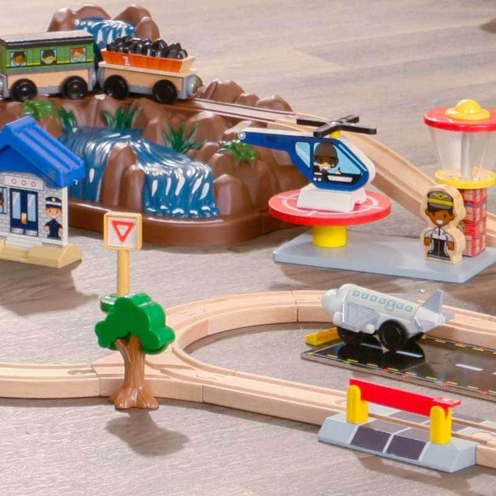 SwingsetPlus Bucket Top Mountain Train Set