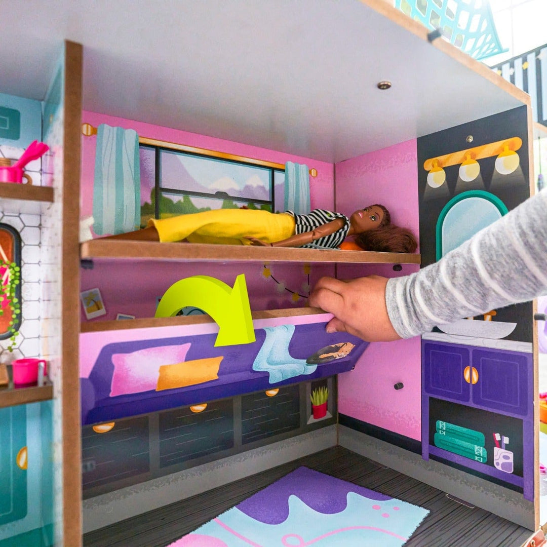 SwingsetPlus Glamp & Go 2-in-1 Doll Camper