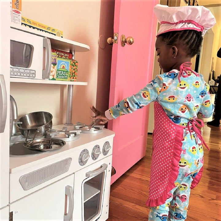 SwingsetPlus Vintage Play Kitchen - White