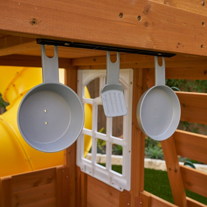 SwingsetPlus Castlewood Swing Set